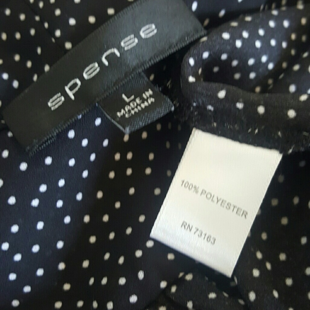 Sleeves Less Black & White Blouse - Size Large - Picture 8 of 8